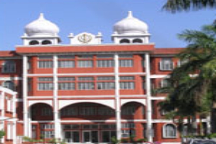 https://cache.careers360.mobi/media/colleges/social-media/media-gallery/17270/2018/12/17/Campus view of Mata Gujri College of Professional Studies Indore_Campus-View.jpg